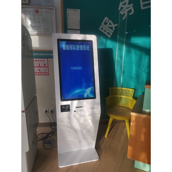 合肥磨店社區(qū)醫(yī)院采購(gòu)我司一套32寸排隊(duì)叫號(hào)系統(tǒng)